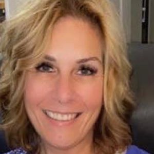 Meet your Posher, Agnes